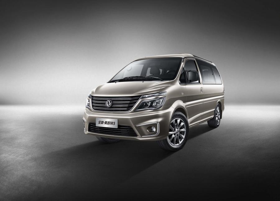  DongFeng Future M5 2016 года  (фото 1 из 6)